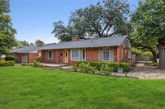 Building Photo - 5102 W Mockingbird Ln