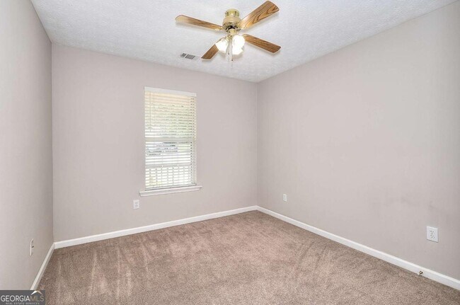 Building Photo - 4160 Janel Ln