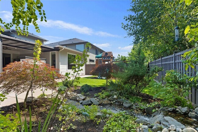 Building Photo - 14512 Overlook Dr E