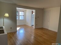 Building Photo - 80 Grassy Plain St