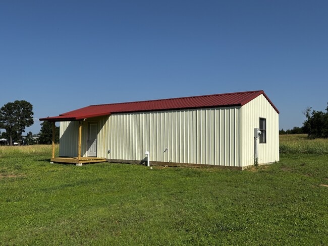 Building Photo - 1380 E Quarry St