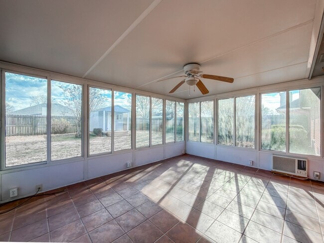 Building Photo - 7713 S 24th St