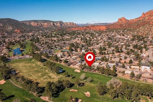 Building Photo - S-1073