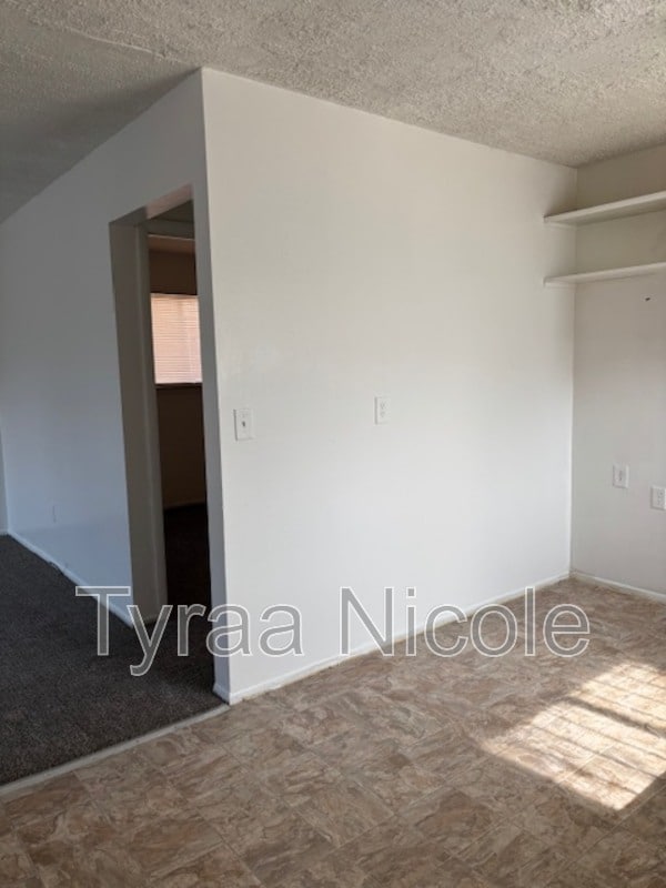 Building Photo - 11717 Outer Dr W