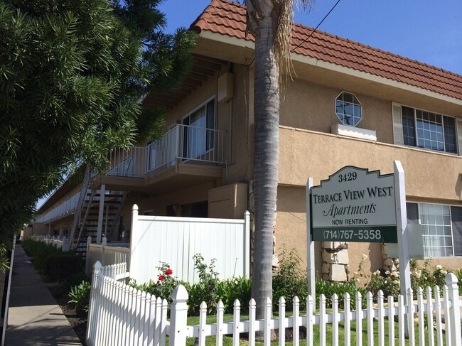 Building Photo - 3429 W Ball Rd