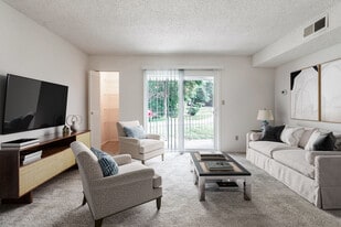 Building Photo - Arbor Crest Apartments