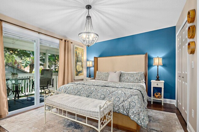 Building Photo - 27 Desoto Pl