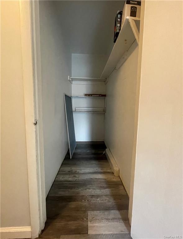 Building Photo - 114 Wawayanda Ave