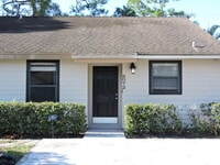 Building Photo - 6072 Roger St