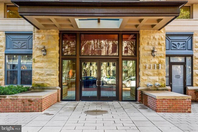 Building Photo - 1111 25th St NW