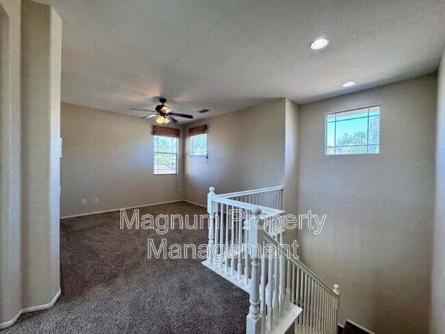 Building Photo - 33021 Adelante St