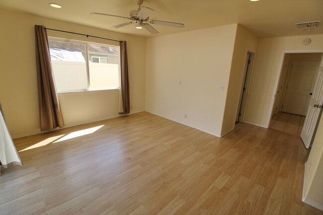 Building Photo - Island Living in Peaceful Piilani Village ...