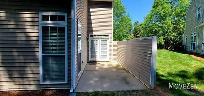 Building Photo - 5932 Hollow Wood Ct