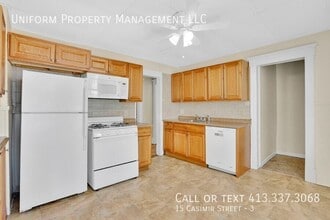 Building Photo - 15 Casimir St
