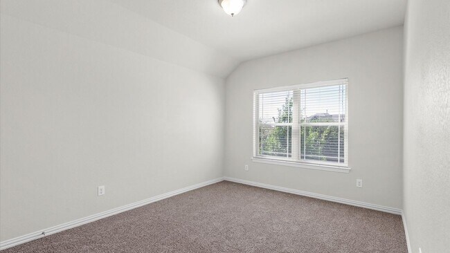 Building Photo - 2940 Winding Trail