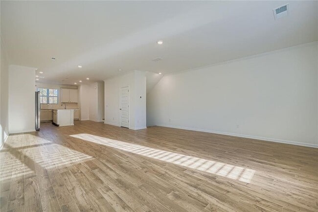 Building Photo - 6221 Honeybell Aly