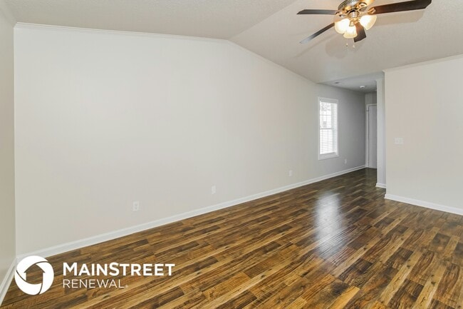 Building Photo - 10556 Lone Star Way
