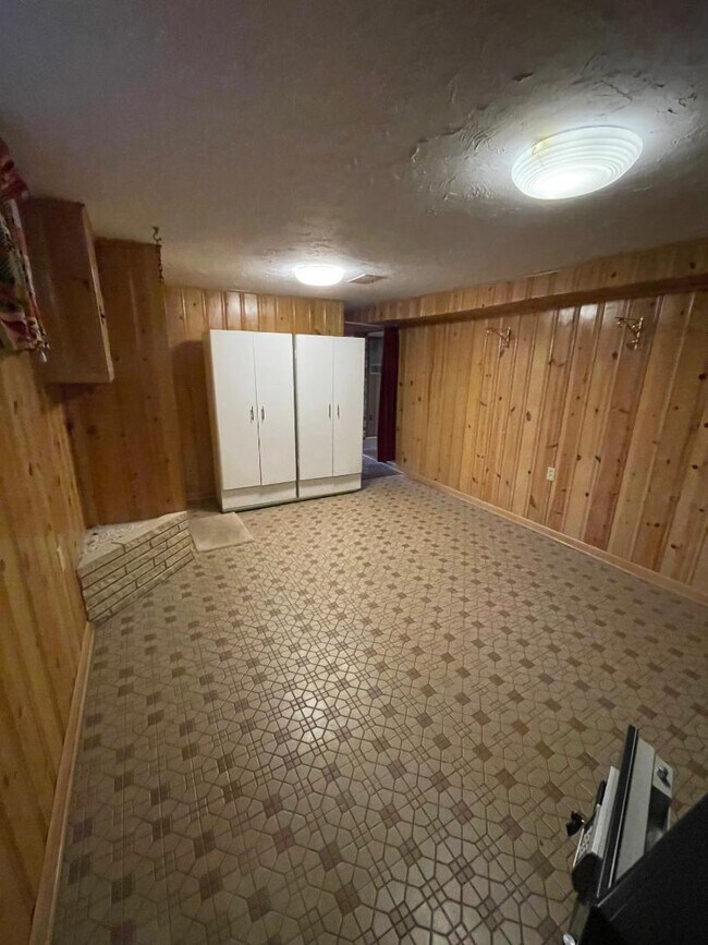 Building Photo - 3445 N 58th St