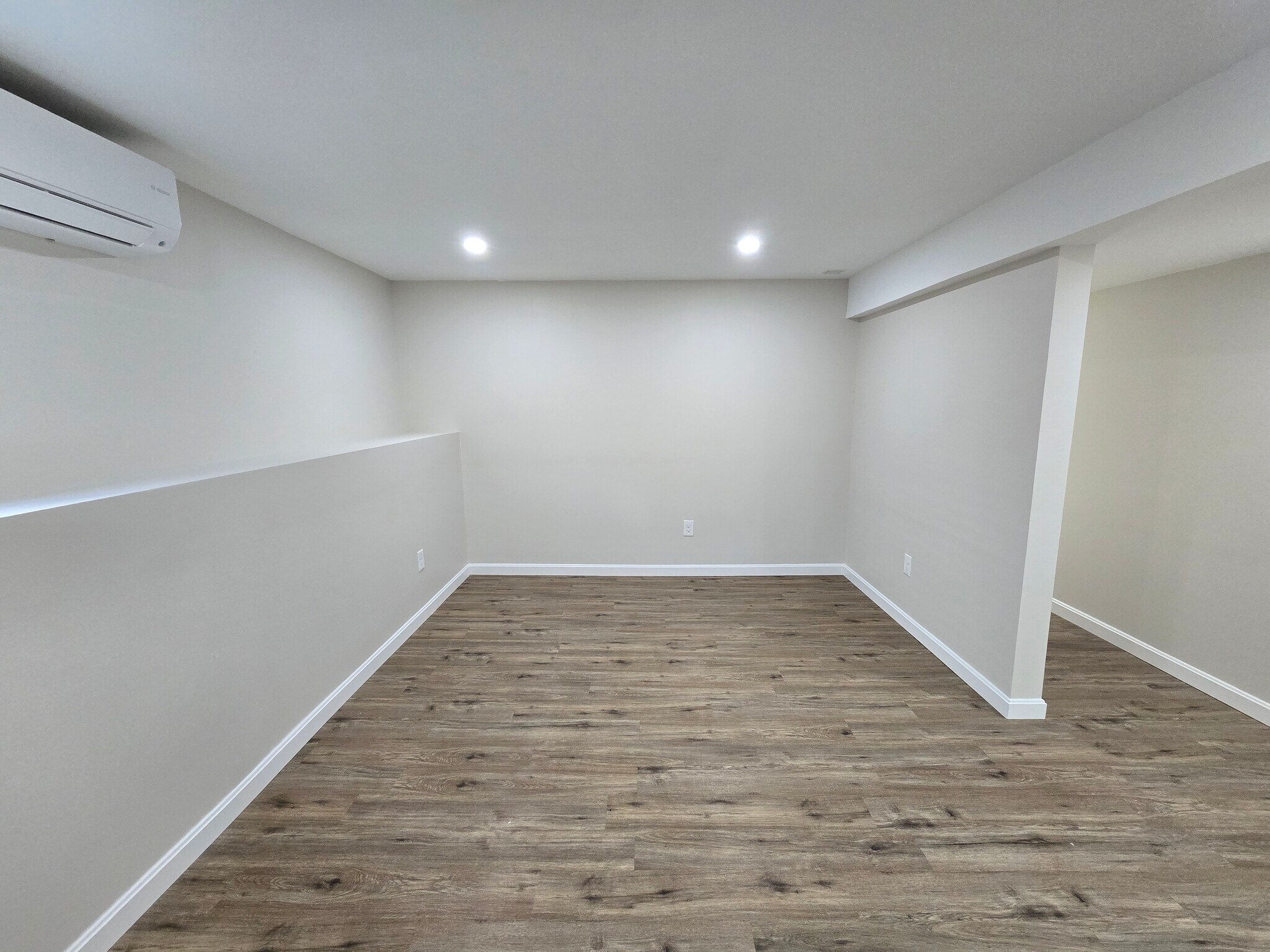 Building Photo - 27 Douglas Ave