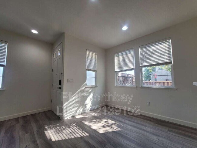 Building Photo - 1601 Centennial Dr
