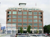Building Photo - 200 River Market Ave