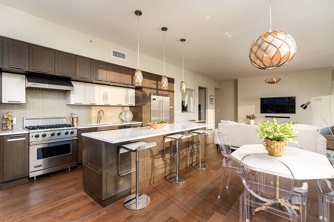 Building Photo - 1820 Peachtree St NW