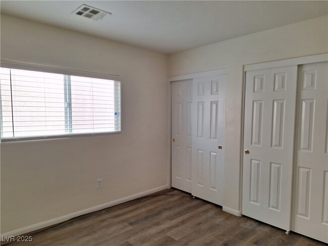 Building Photo - 11236 Tuscolana St
