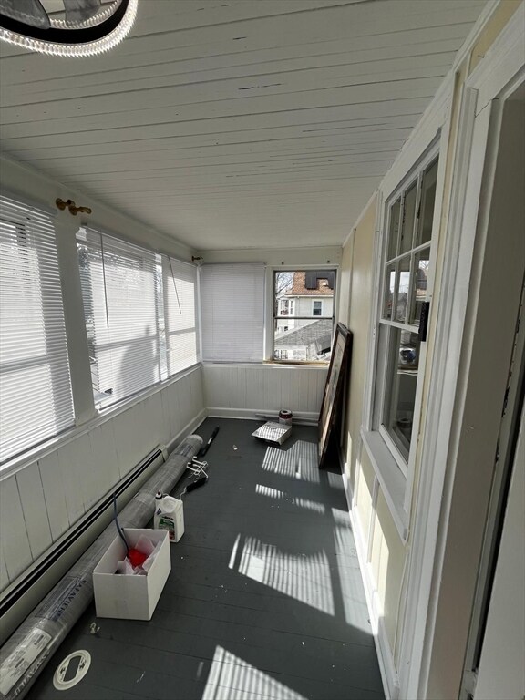 Building Photo - 103 Tracy Ave