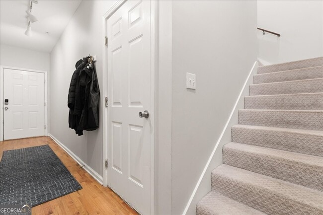 Building Photo - 1150 Collier Rd NW