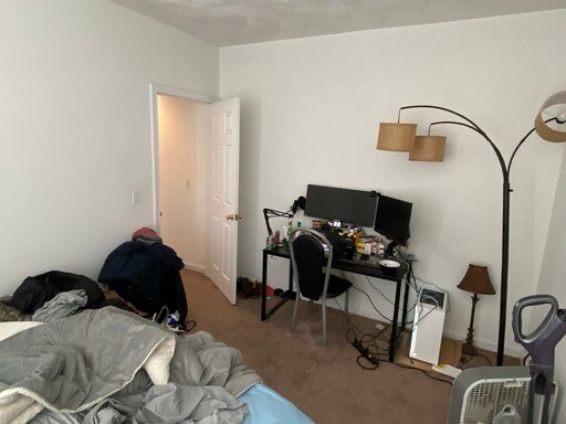 Building Photo - 58 Mansfield St