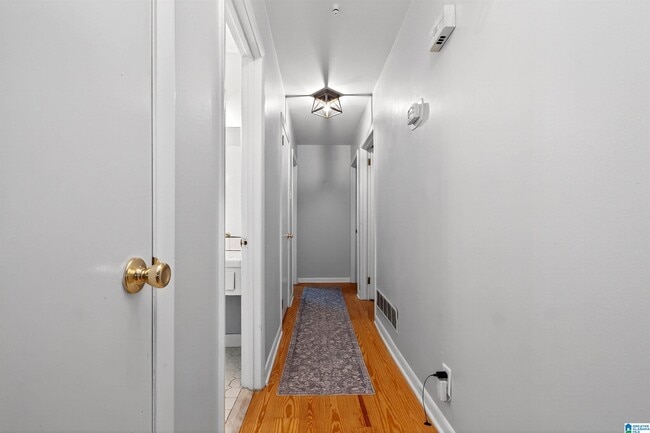 Building Photo - 1112 Blue Ridge Blvd