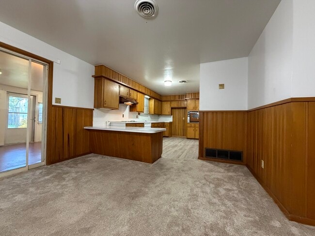 Building Photo - 5405 8th St