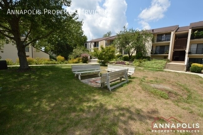 Building Photo - 2572 Riva Rd