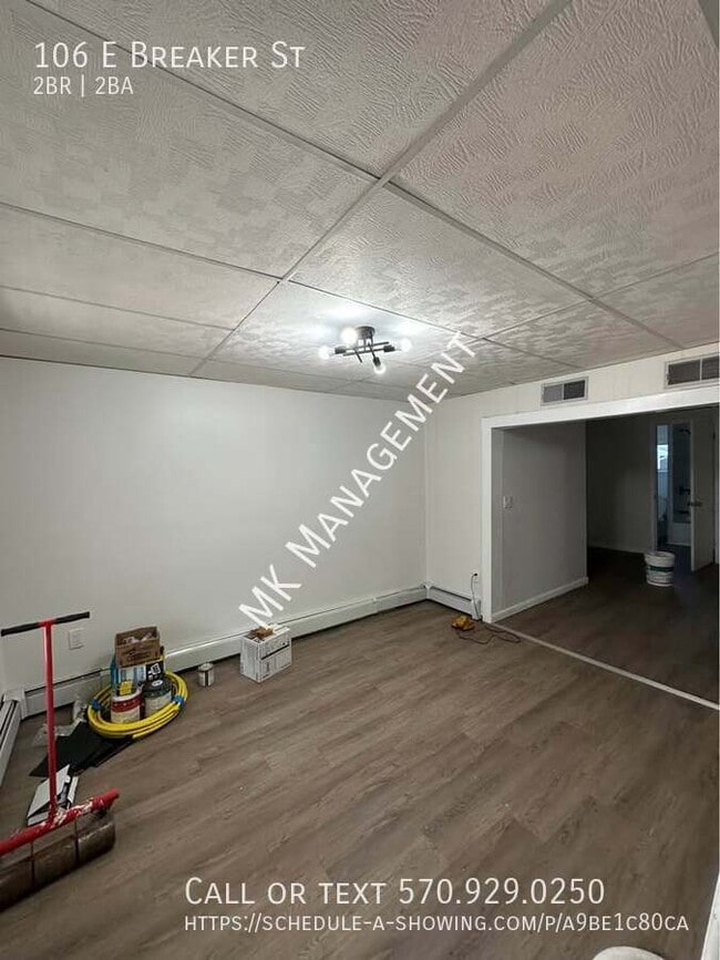 Building Photo - 106 E Breaker St