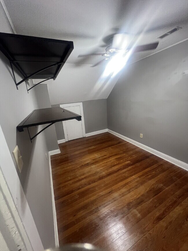 Building Photo - Charming 4-Bedroom Home on Spacious Corner...