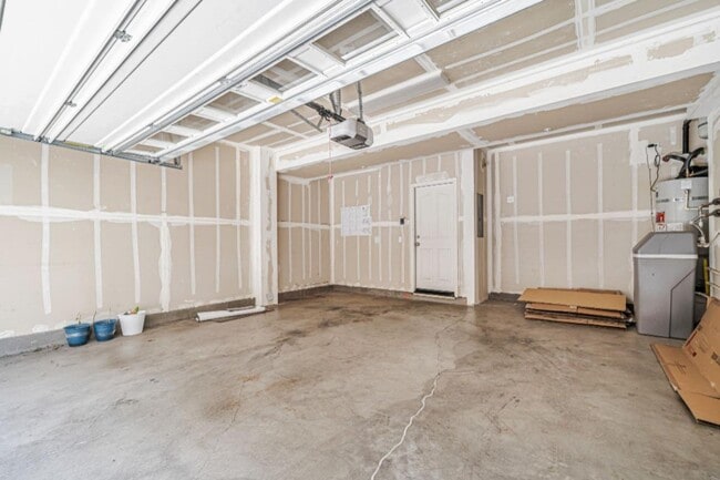 Building Photo - 6704 S Mariposa Ln