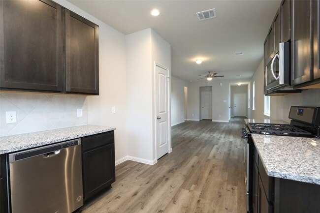 Building Photo - 2528 Westslope Dr