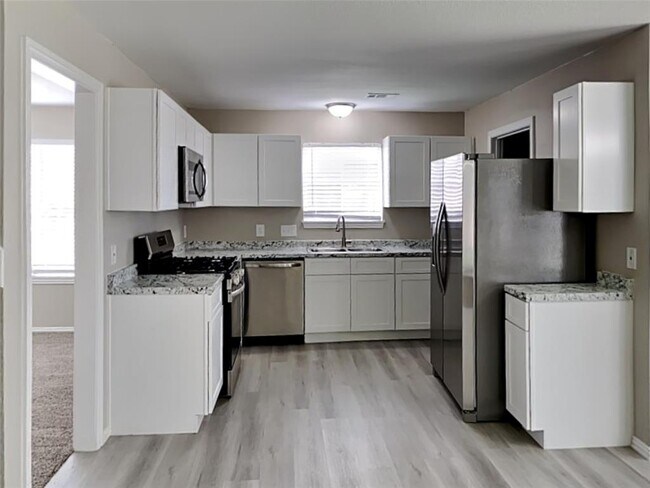 Building Photo - 21851 Whispering Forest Dr