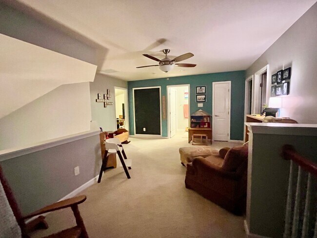 Building Photo - 3103 Abruzzo Pl