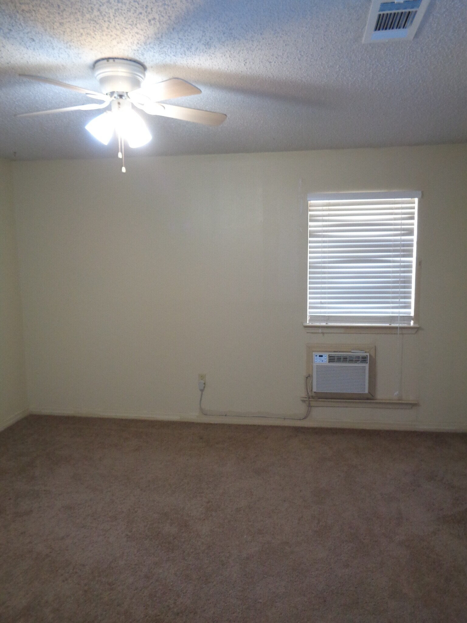 Building Photo - 5264 Brightside View Dr