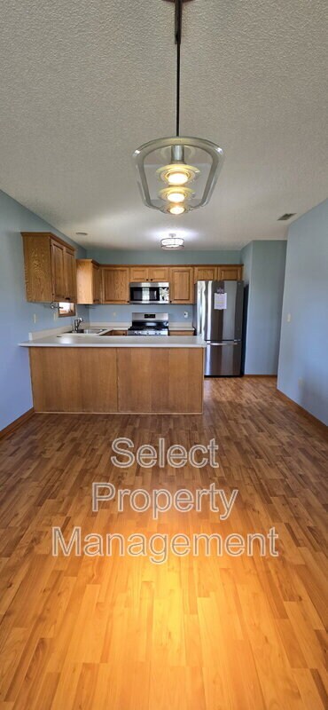 Building Photo - 606 Diamond Point Pl