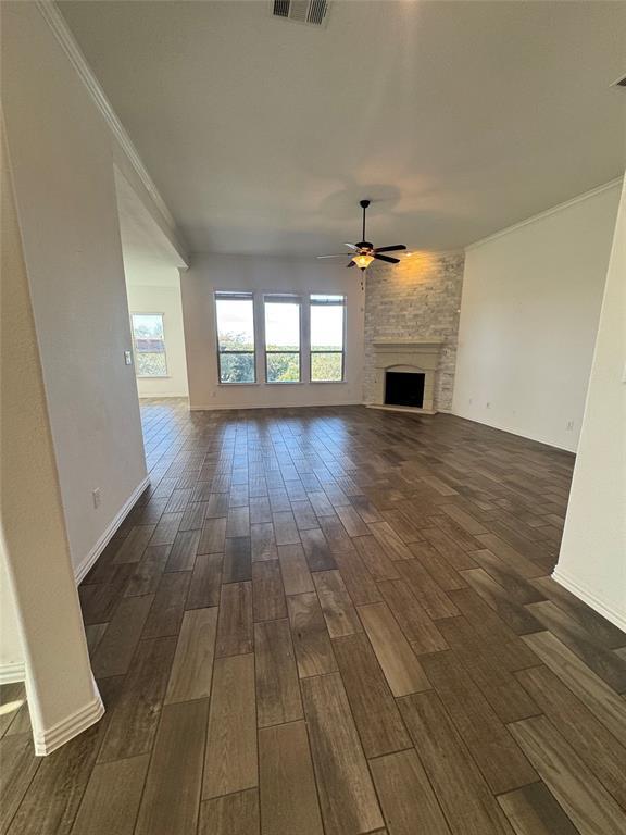 Building Photo - 4700 Topacio Dr