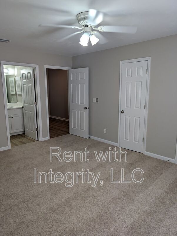 Building Photo - 4234 Augustus Oak Ct
