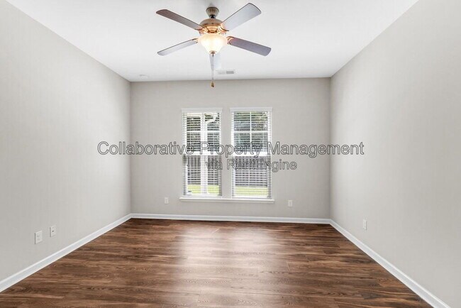 Building Photo - 105 Richmond Walk Dr