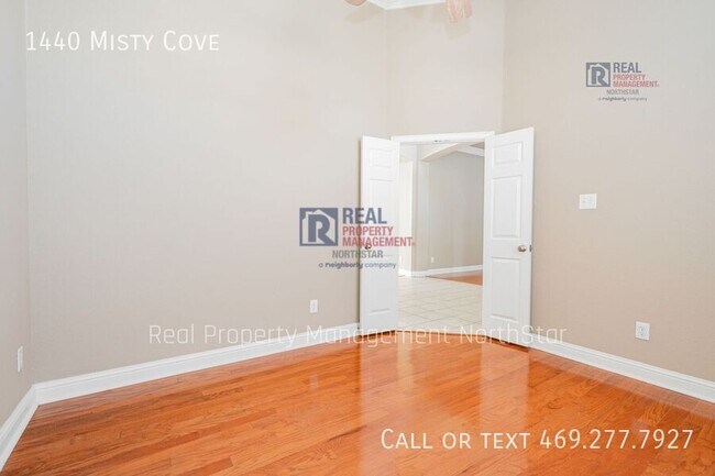 Building Photo - 1440 Misty Cove Dr
