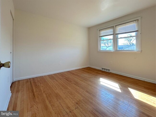 Building Photo - 1111 Musket Rd