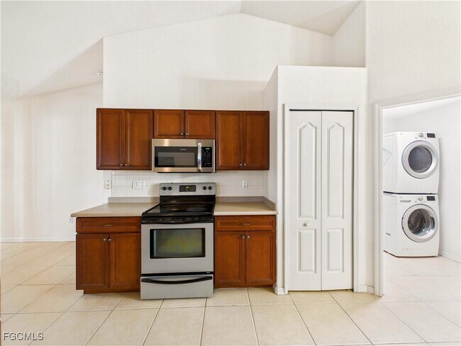 Building Photo - 18561 Olive Rd