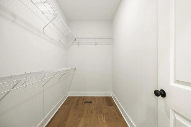 Building Photo - 269 Sentry Oaks