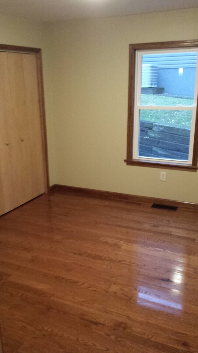 Alden 20438 Alden St Meadville PA 16335 Apartment Finder