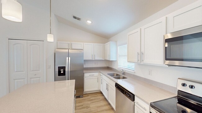 Building Photo - NEW Construction 4/2 home Palm Bay